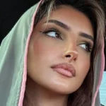 دانلود رمان دیوانه و سرگشته اثر محیا نگهبان